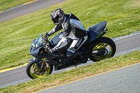 anglesey-no-limits-trackday;anglesey-photographs;anglesey-trackday-photographs;enduro-digital-images;event-digital-images;eventdigitalimages;no-limits-trackdays;peter-wileman-photography;racing-digital-images;trac-mon;trackday-digital-images;trackday-photos;ty-croes